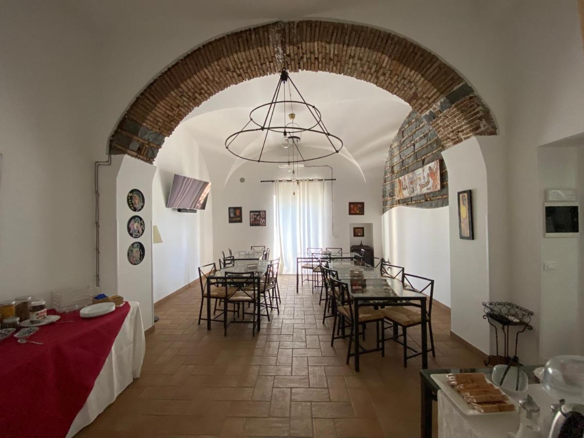 特雷卡斯塔尼 Domus Giuliae酒店 外观 照片